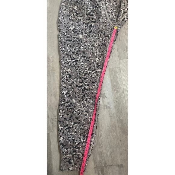 Athleta Salutation Textured Jogger Pants, Blk/Ivory/Taupe, Size M - Picture 4 of 11